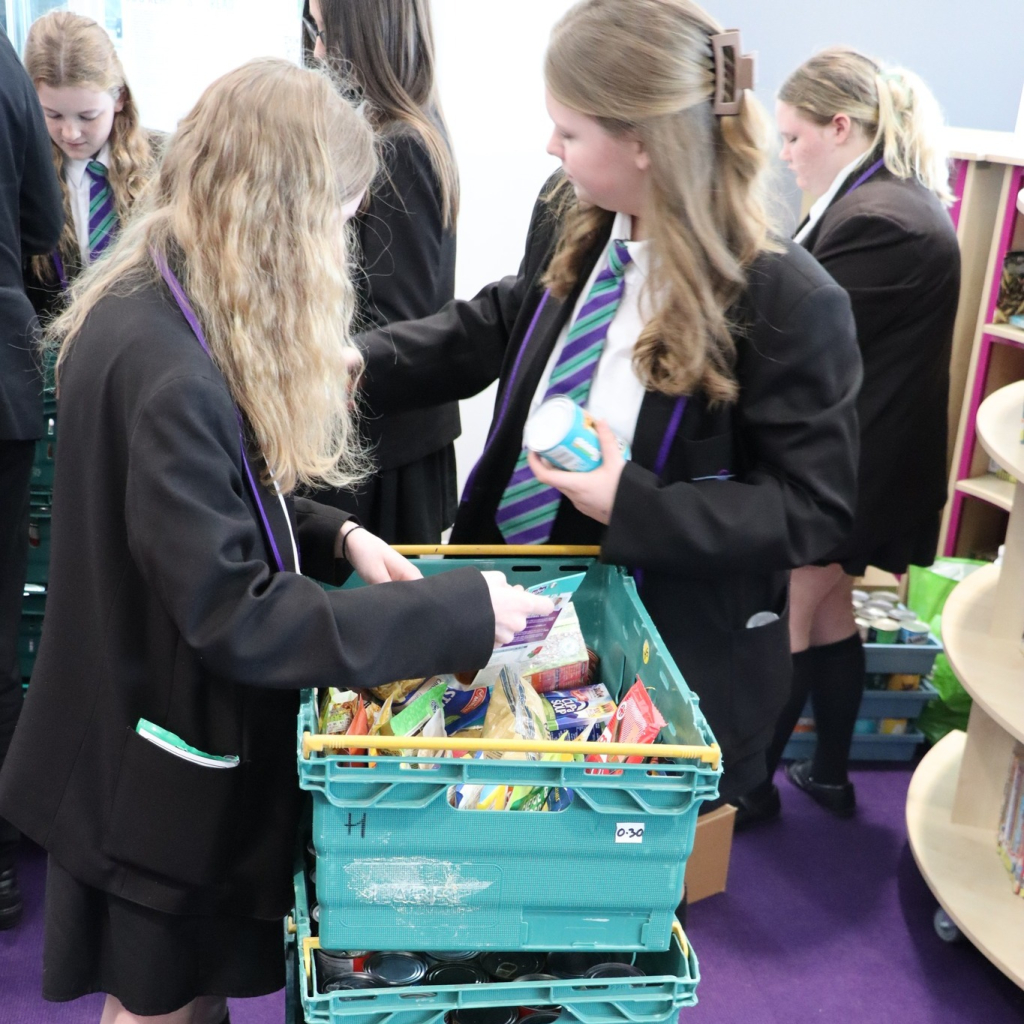 students collecting food donations