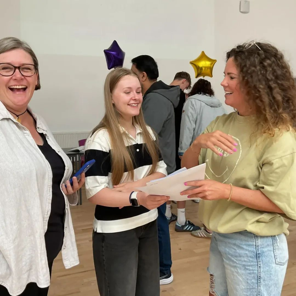 GCSE RESULTS DAY PHOTOS
